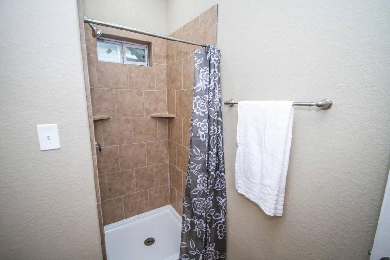 Hackberry St #A Renovated 2Br/2Ba Near Downtown Apartment San Antonio Luaran gambar